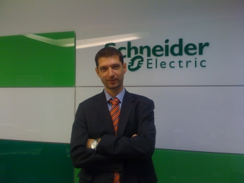 Razvan Copoiu este noul vicepresedinte al Diviziei Industrie din cadrul Schneider Electric Romania