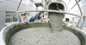 Vanzarile de ciment afectate de conditiile climatice